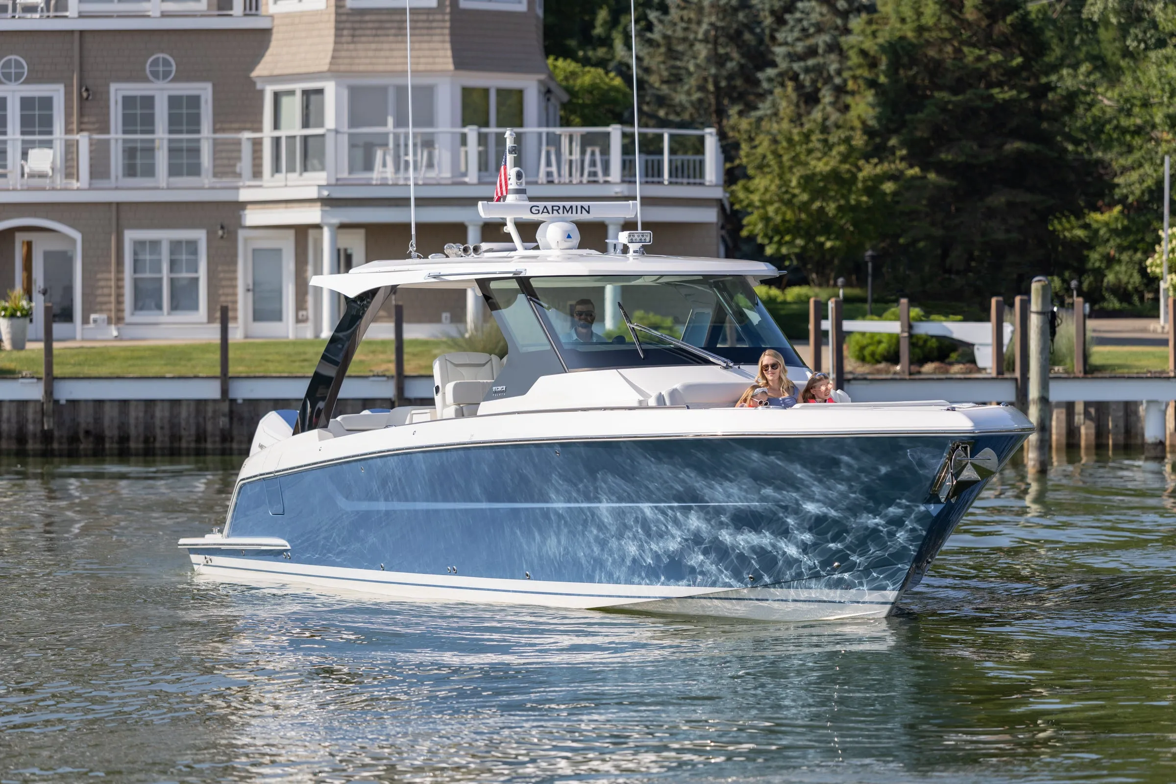 Tiara Yachts yacht